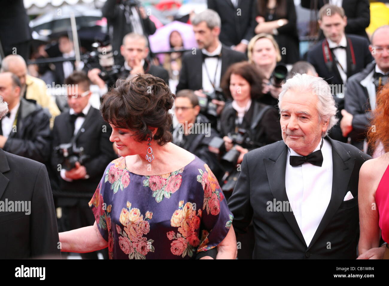 Anne-Schwindel bei der Vous N'Avez Encore Rien Vu-Gala-Vorführung bei der 65. Cannes Film Festival Frankreich anreisen. Montag, 21. Mai 2012 in Cannes Film Festival, Frankreich. Stockfoto