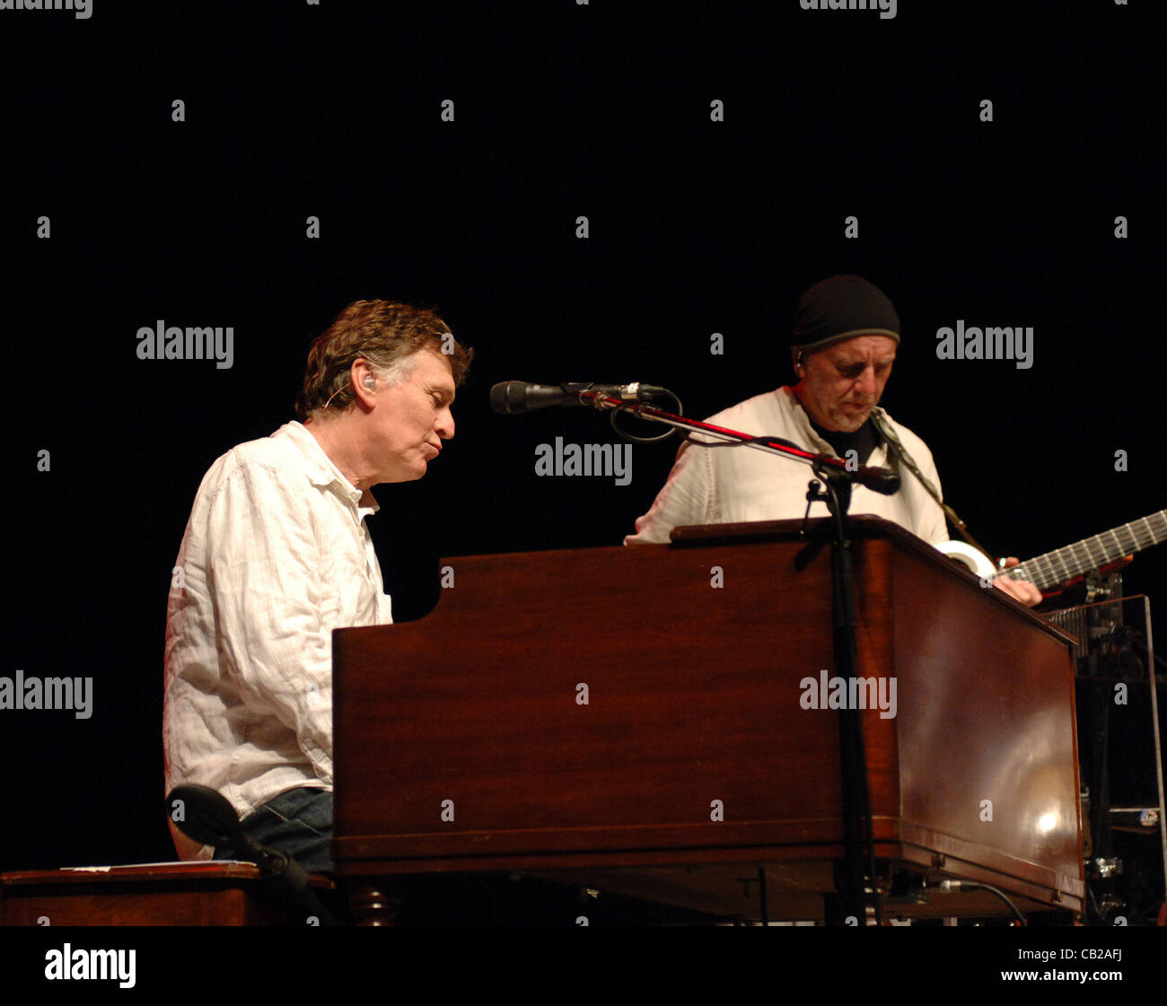 Musik-Legende STEVE WINWOOD, dessen Karriere mehr als 50 Jahren umspannt rollt Thur seine Hits für die Leute im NTELOS Pavillon in PORTSMOUTH, VIRGINIA am 22 Mai 2012.photo ¬ © Jeff Moore Stockfoto