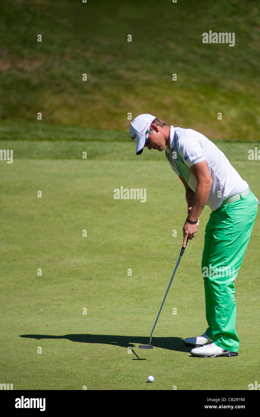 26.05.2012 Wentworth, England. Bernd WIESBERGER (AUT) während in der dritten Runde der Europäischen Tour BMW PGA Championship spielte bei Wentworth Golf Course obligatorisch im Wettbewerb Kredit Mitchell Gunn. Stockfoto