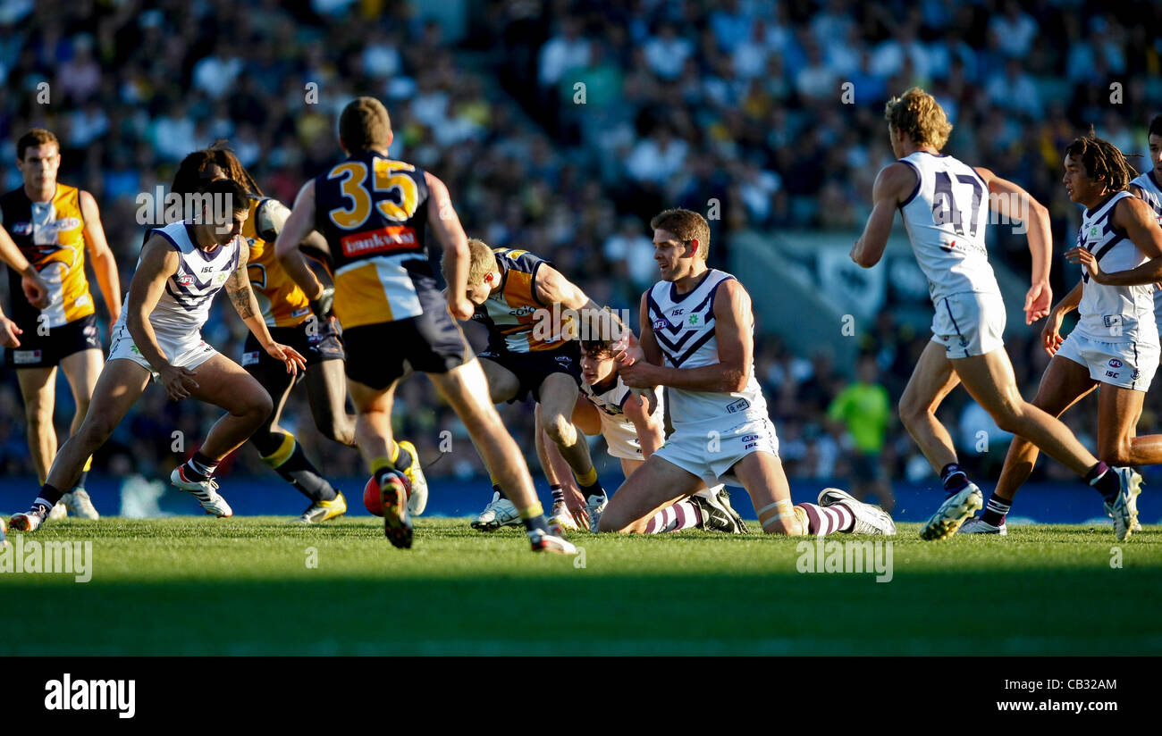 27.05.2012 Subiaco, Australien. Fremantle V West Coast Eagles. Aktion während der Runde 9-Spiels Patersons Stadium gespielt. Stockfoto