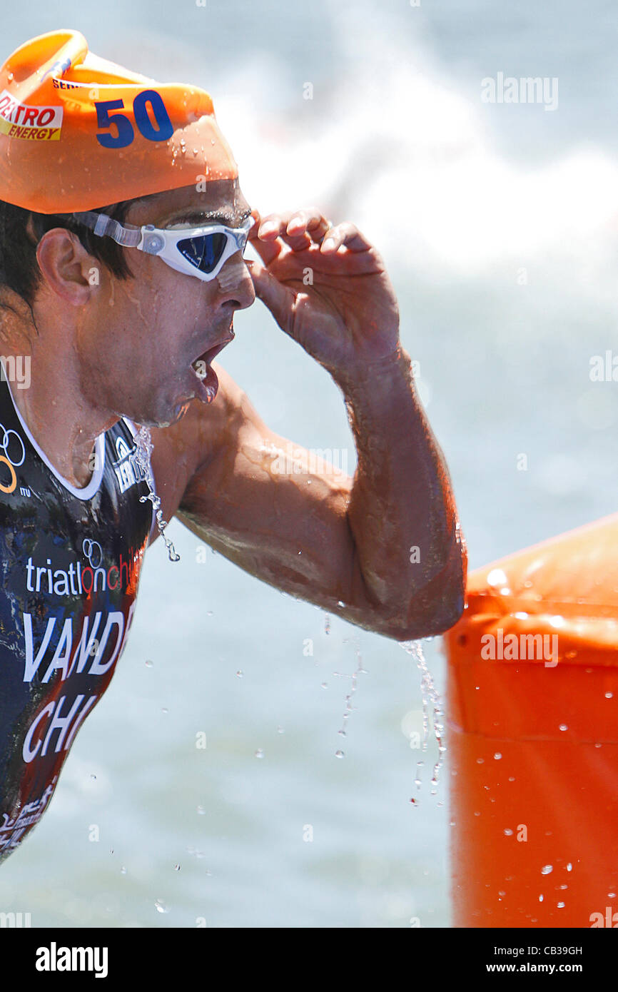 27.05.2012. Madrid, Spanien.  ITU Triathlon World Series - Triathlon World Championship (Campeonato del Mundo de Triatlon) Männer Elite Serie - Felipe Van de Wyngard aus Chile Stockfoto