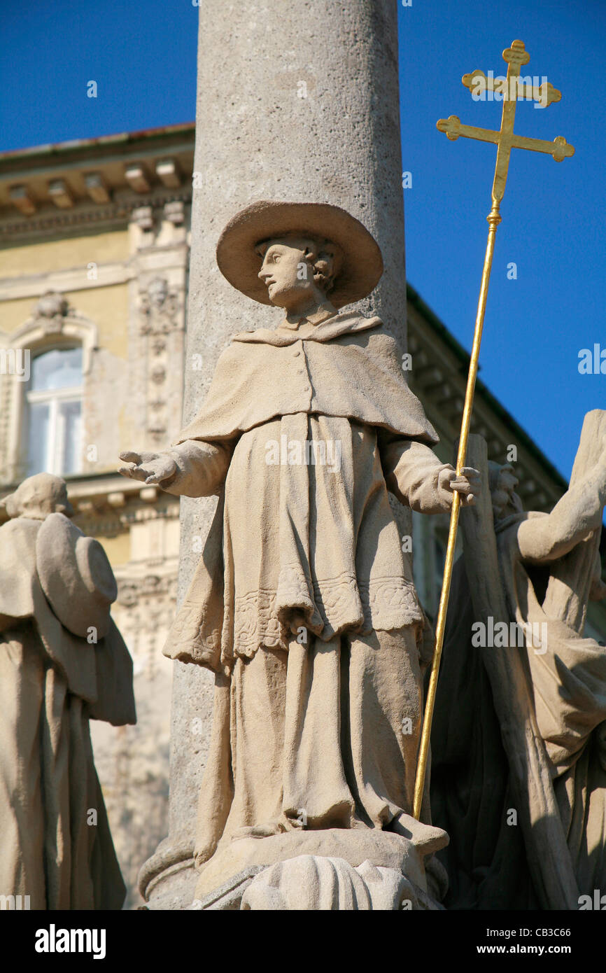 Bratislava - Statue des Papstes auf die Dreifaltigkeitssäule Stockfoto
