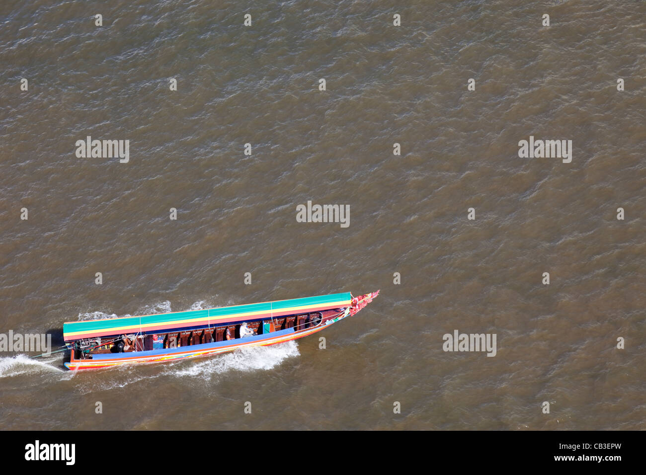 Thailand, Bangkok, Longtail-Boot am Chao Phraya River Stockfoto