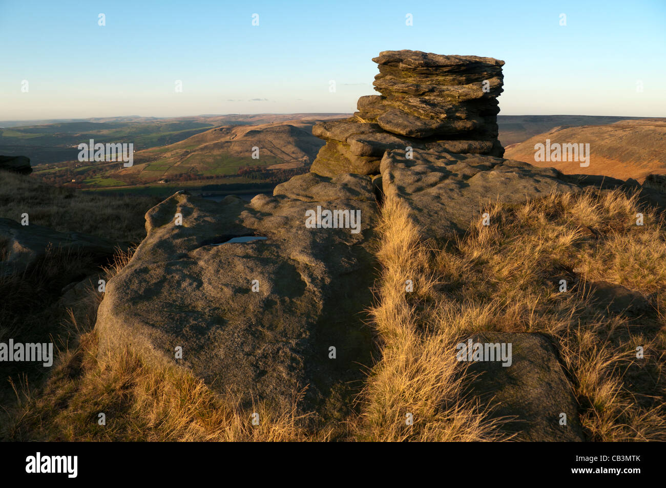 Felsvorsprung am Rande des Wimberry Moss, Saddleworth, Oldham Bezirk, Greater Manchester, England, UK Stockfoto