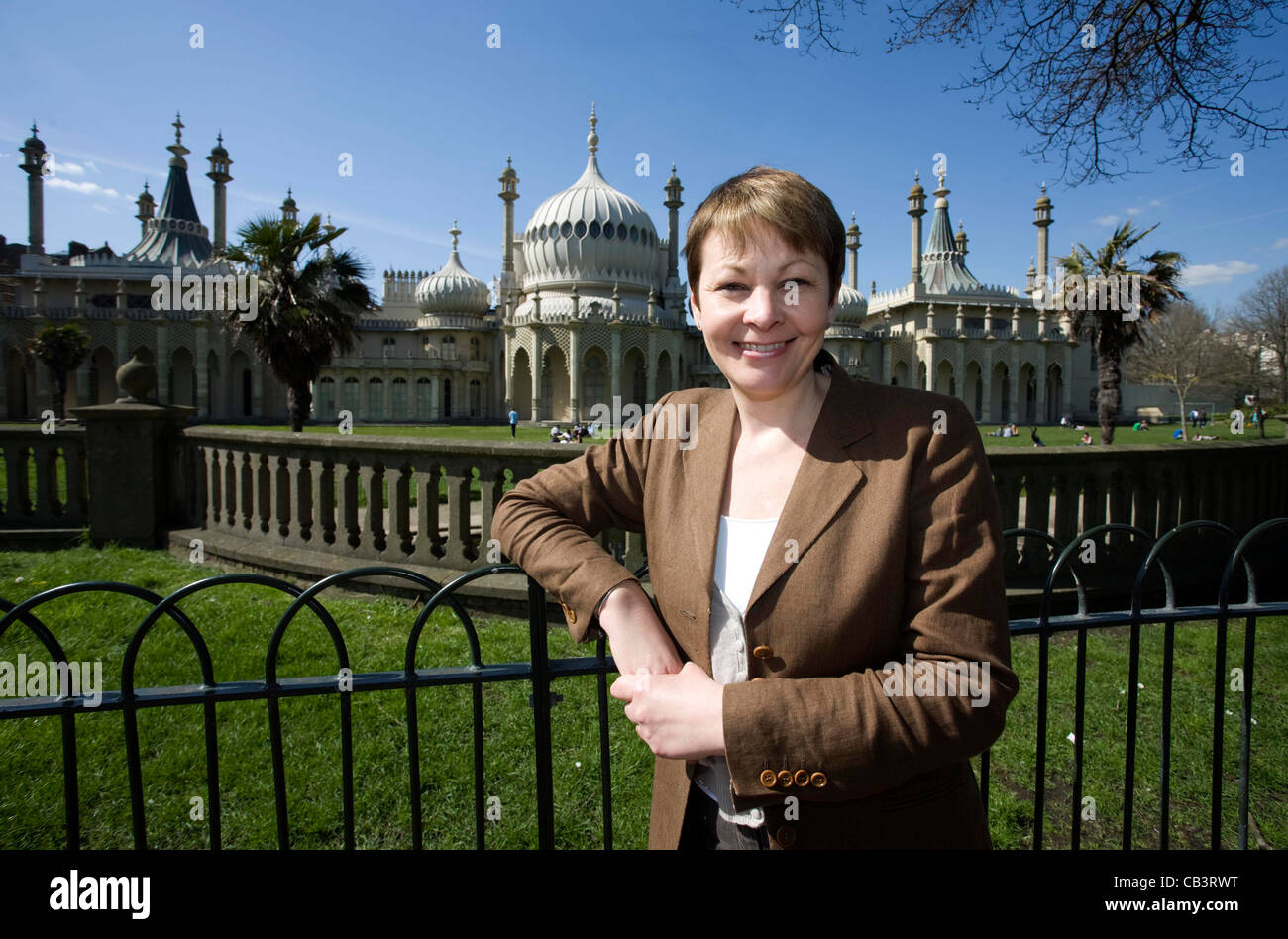 Anführer der grünen Partei Caroline Lucus in ihrem Wahlkreis Brighton Pavilion.  Bild von James Boardman. Stockfoto