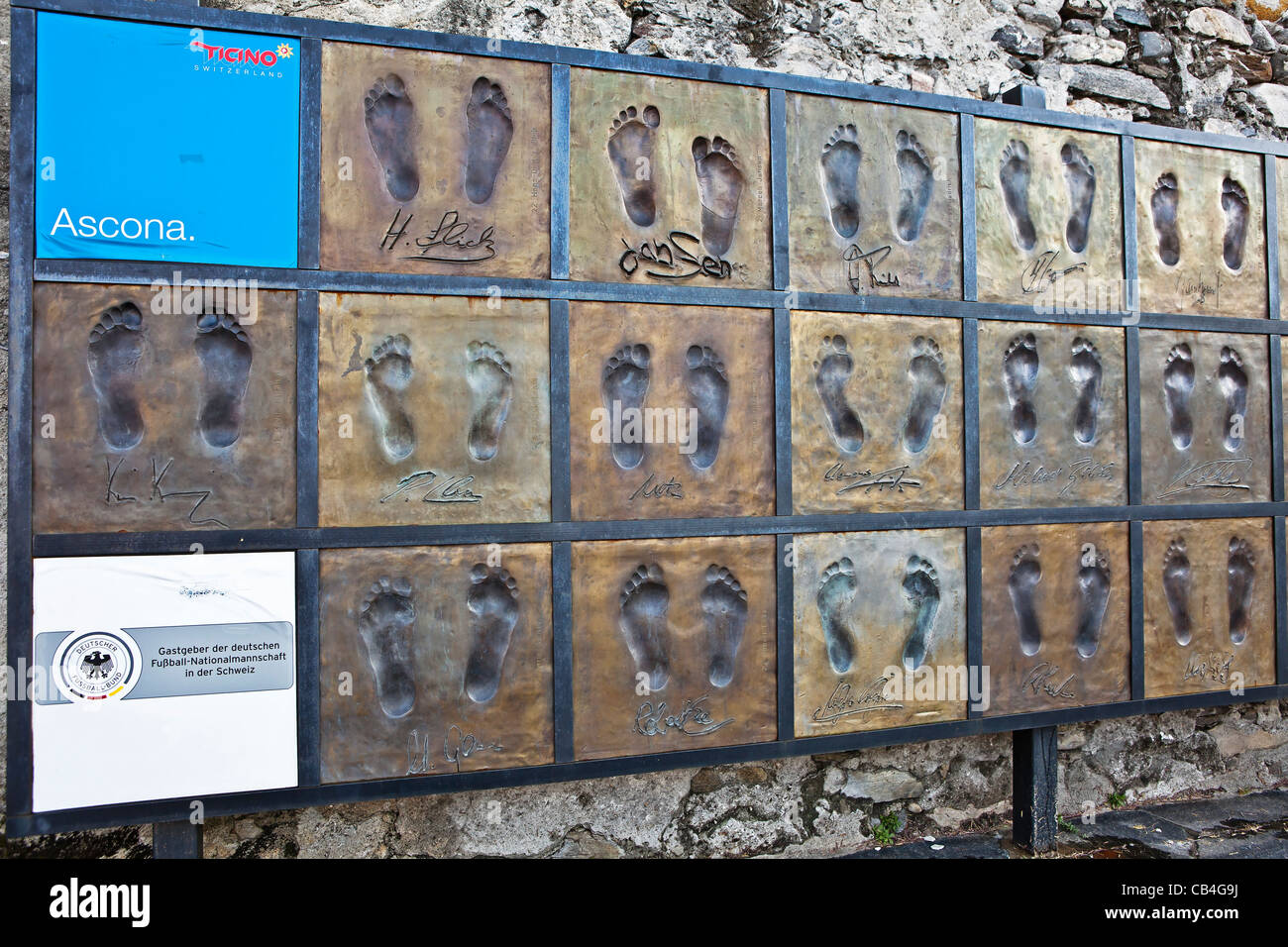 Spuren der deutschen Nationalmannschaft als Erinnerung ihres Aufenthalts anlässlich der Euro 2008 in Ascona, Tessin, Schweiz Stockfoto