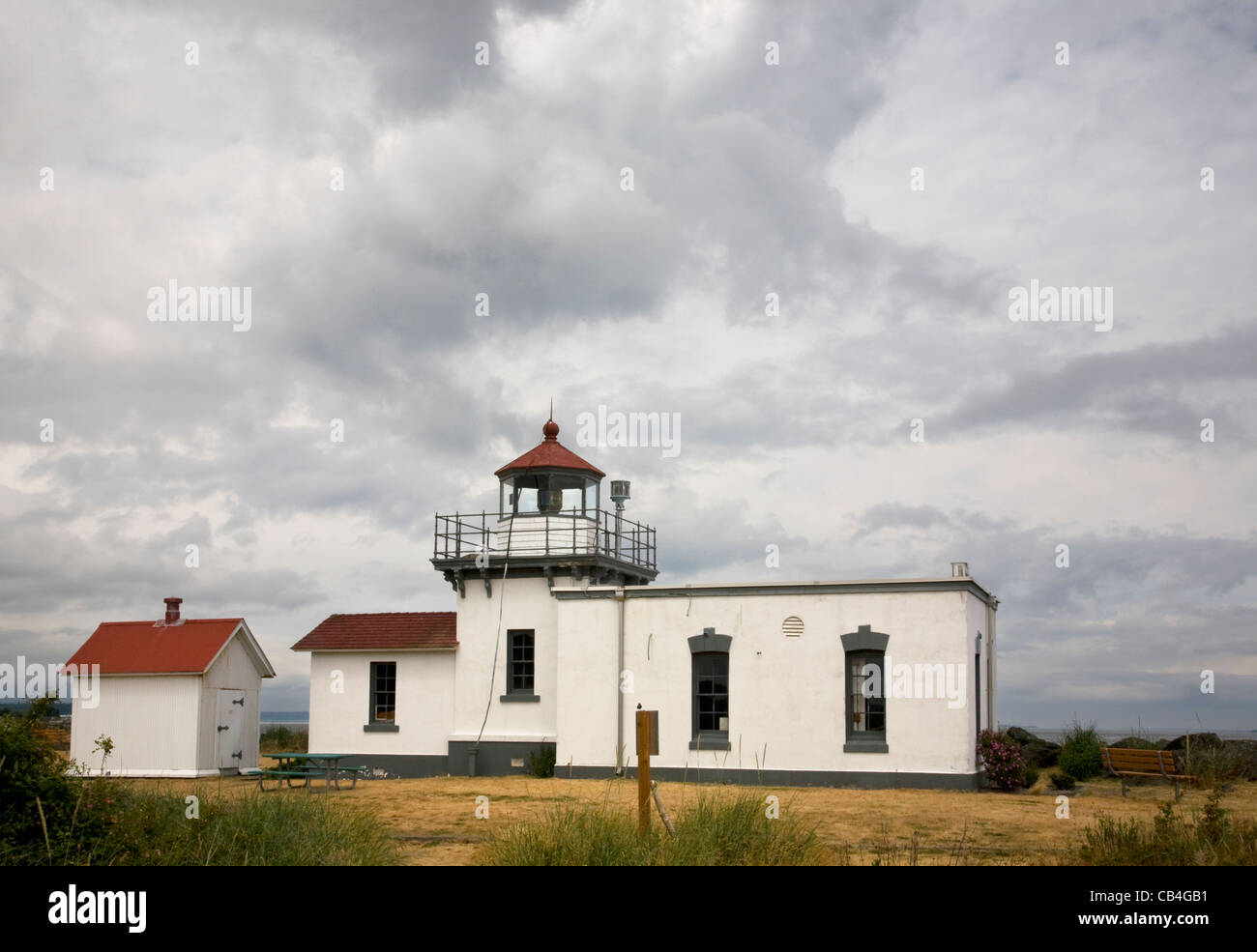 Zeigen Sie WASHINGTON - kein Point Leuchtturm auf dem Puget Sound auf Hansville. Stockfoto