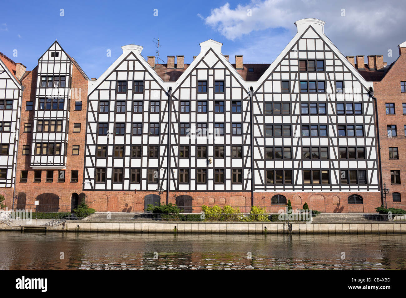 Getreidespeicher auf der Speicherinsel historischen Industriearchitektur an der Mottlau Fluss Waterfront in Danzig, Polen Stockfoto