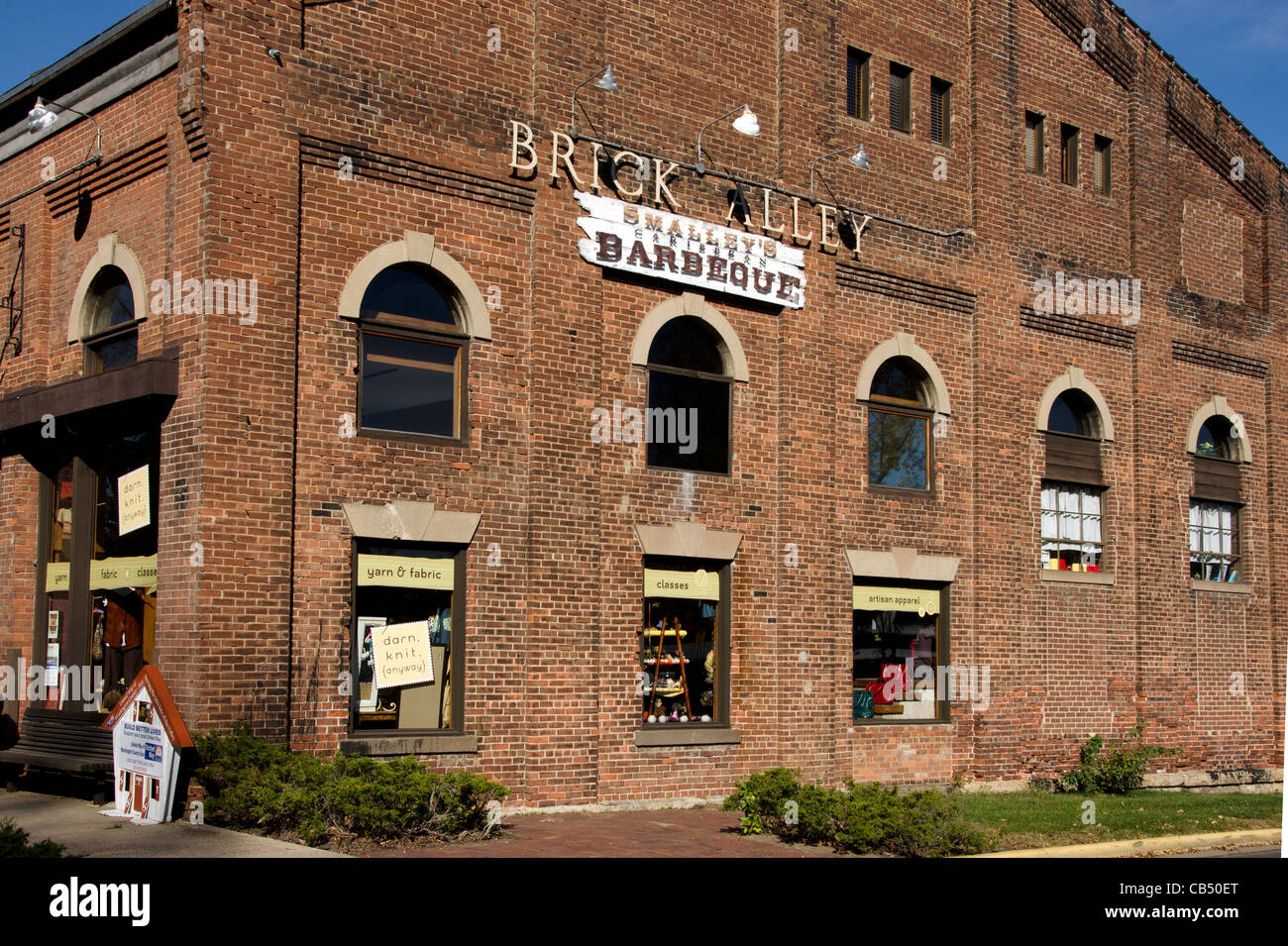 Die Ziegel-Gasse ist ein historisches Gebäude in Stillwater, Minnesota, wo viele Geschäfte befinden. Stockfoto