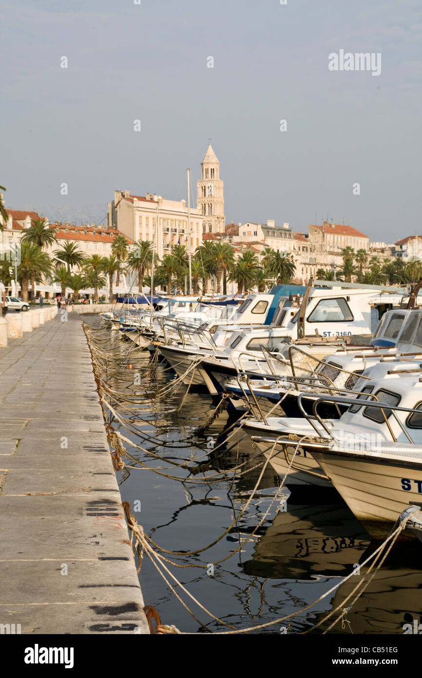 Boote im Hafen von Split, Kroatien Stockfoto