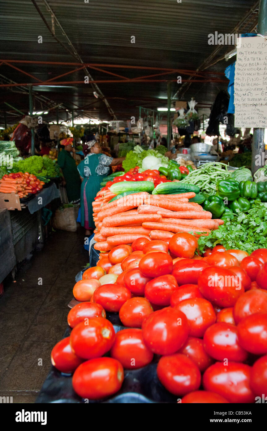 Afrika, Mosambik. Hauptstadt Maputo City, Stadt-Markthalle (aka Mercado Municipal). Lokale Erzeugnisse & Gewürz-Markt. Stockfoto