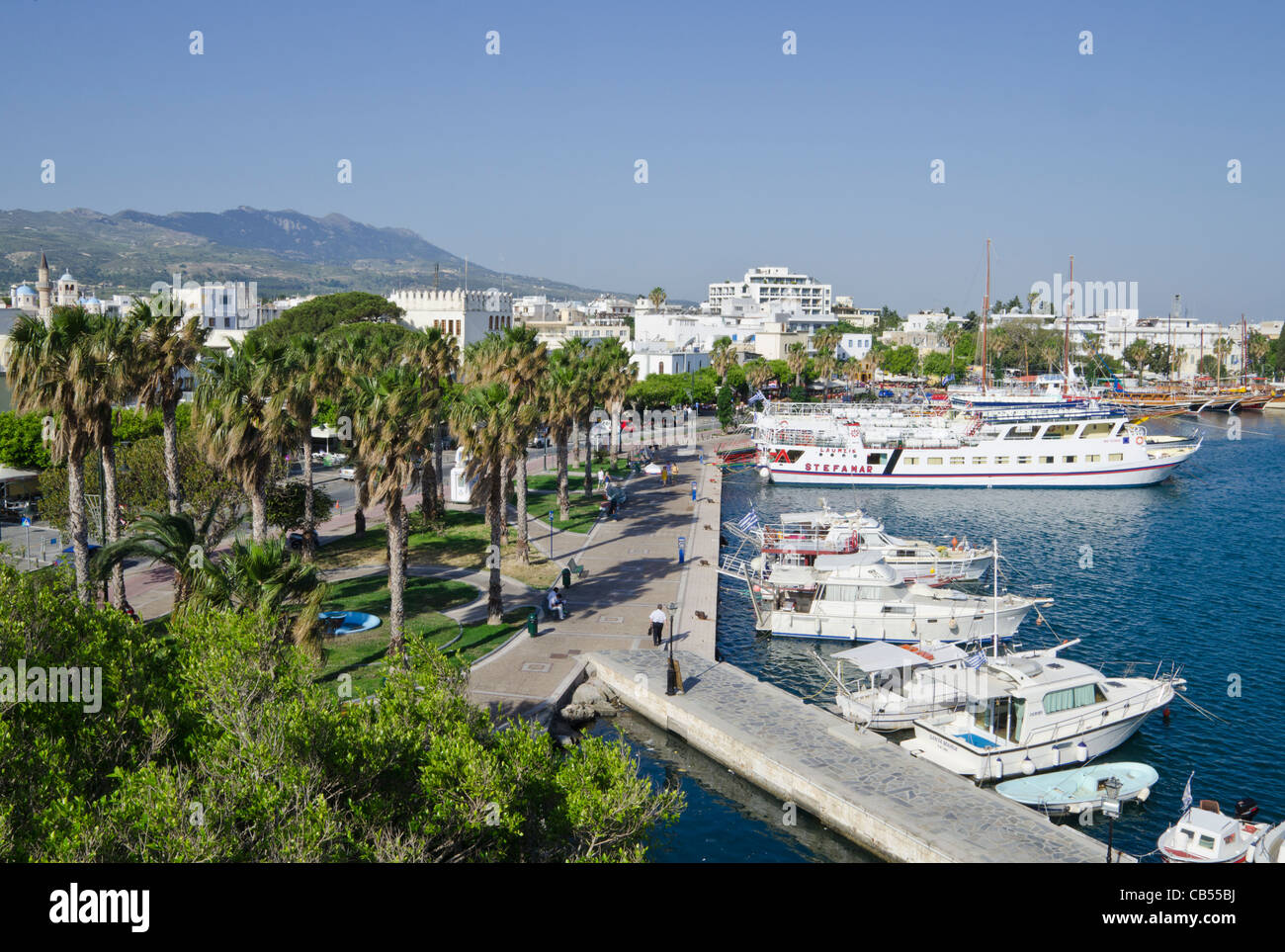 Waterfront Kai, Kos-Stadt-Hafen, Insel Kos, Dodekanes, Griechenland Stockfoto