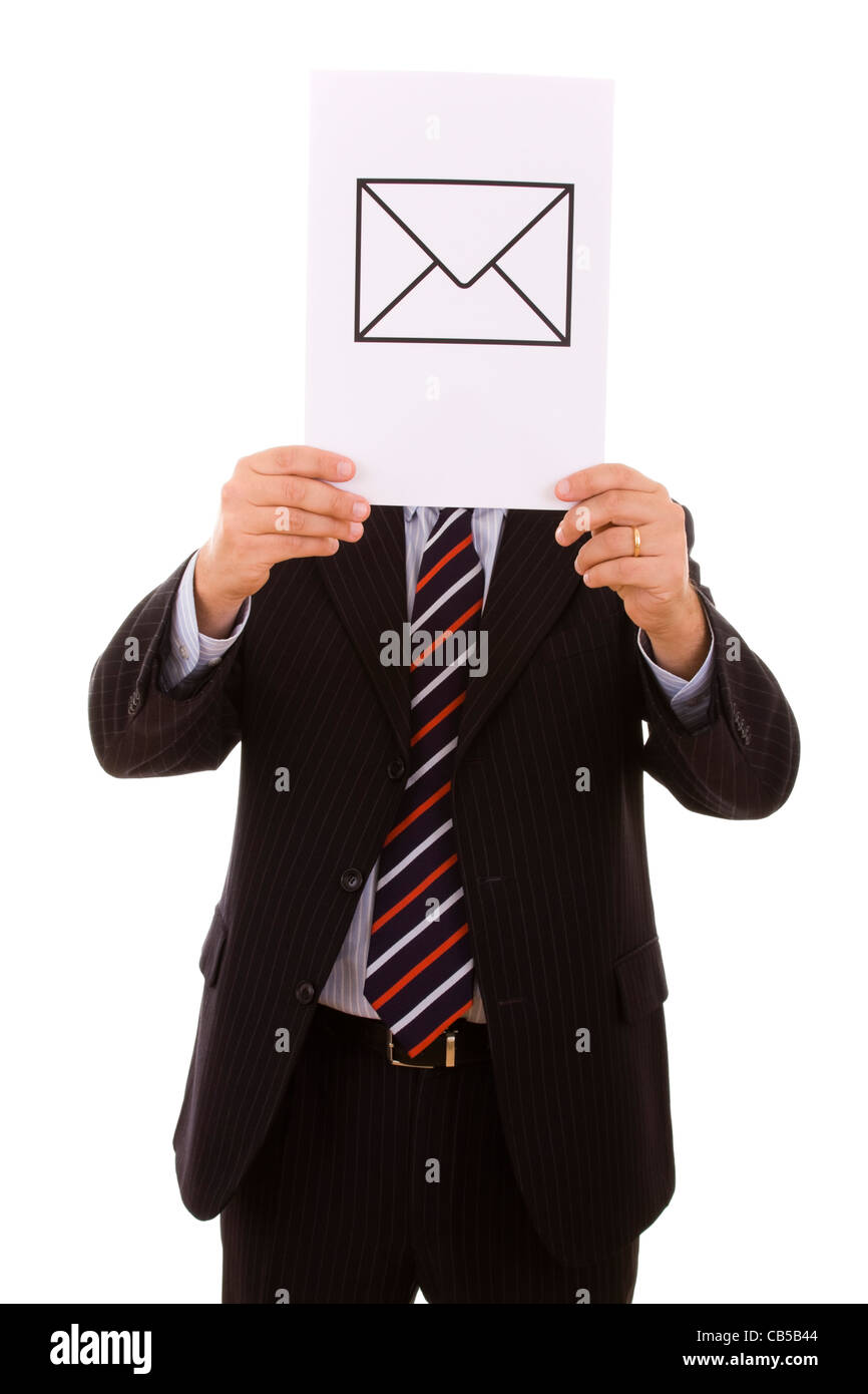 Geschäftsmann, versteckt sich hinter das e-Mail-symbol Stockfoto