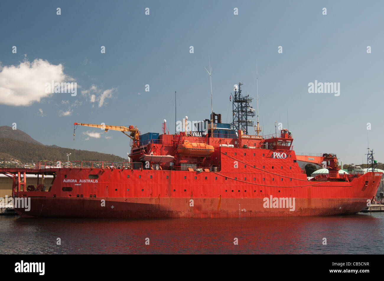 Australian Antarctic (ANARE) liefern Schiff 'Aurora Australis' vor Anker in Hobart, Tasmanien. Ab 2020 wurde das Schiff abgebaut. Stockfoto