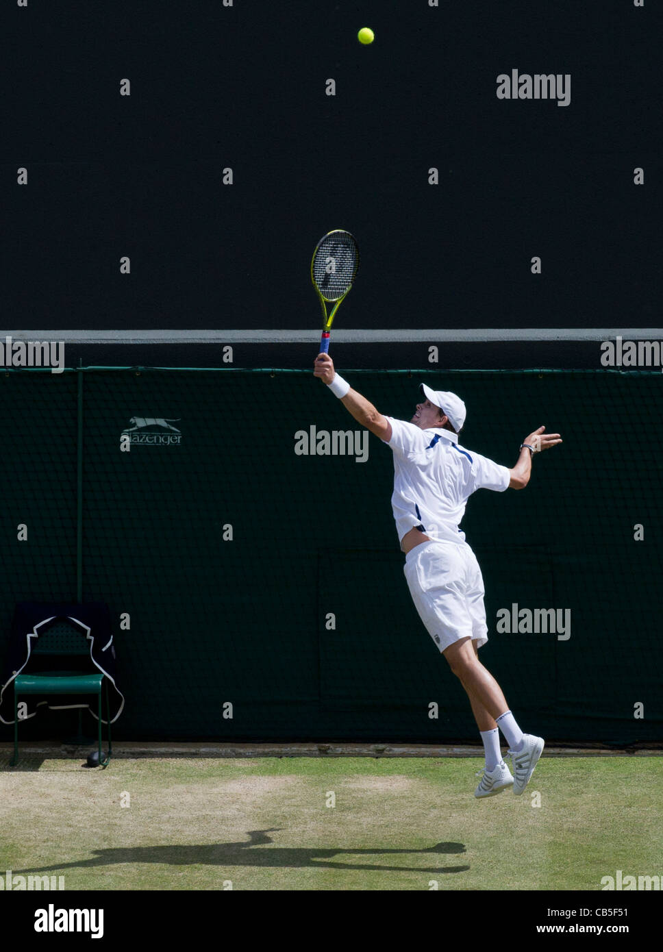 01.07.2011. Herren Doppel - Halbfinale. Bob Bryan in Aktion. Wimbledon Tennis-Meisterschaften. Stockfoto