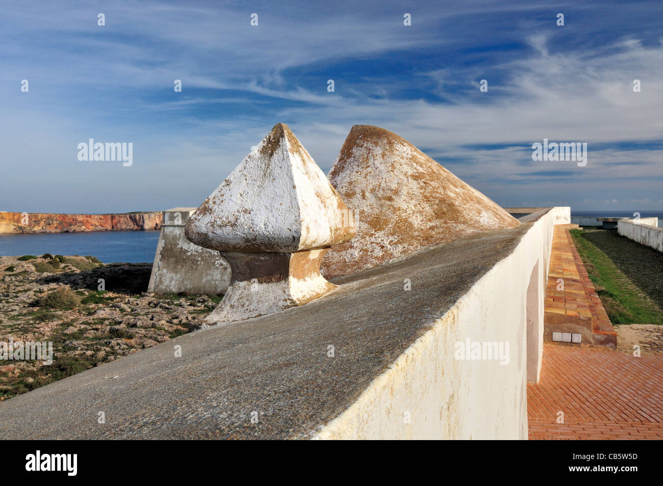 Portugal, Algarve: Blick von den Mauern der Festung von Sagres Stockfoto