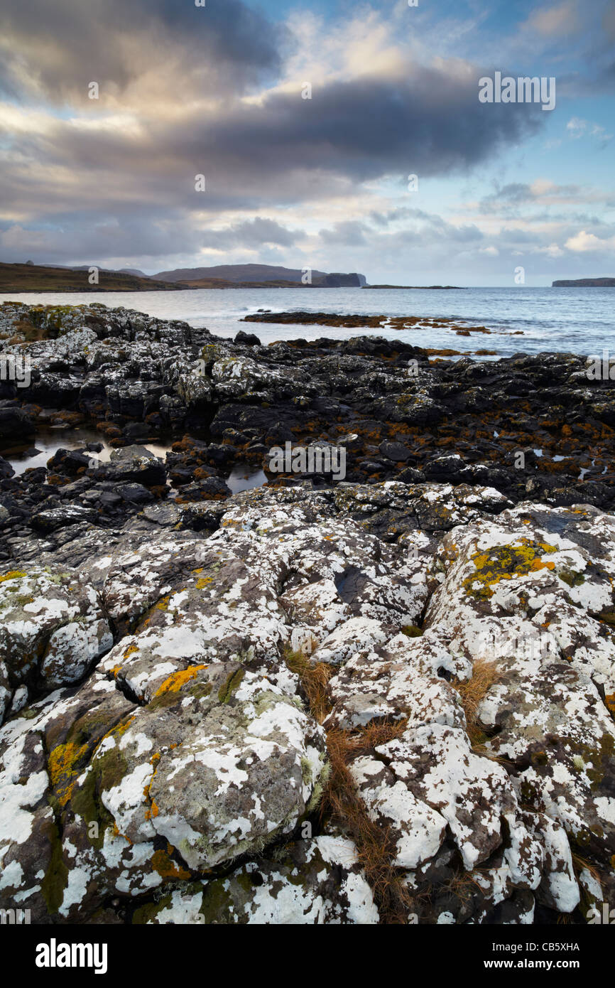 Die Isle Of Skye Küste bei Eabost Blick über Loch Highland Stockfoto