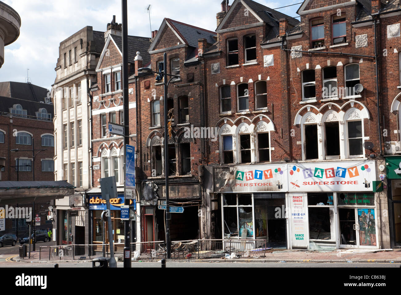 Nachwirkungen von der Sommer-Unruhen und Plünderungen in ganz London diesem August 2011, Clapham, London UK. Foto: Jeff Gilbert Stockfoto