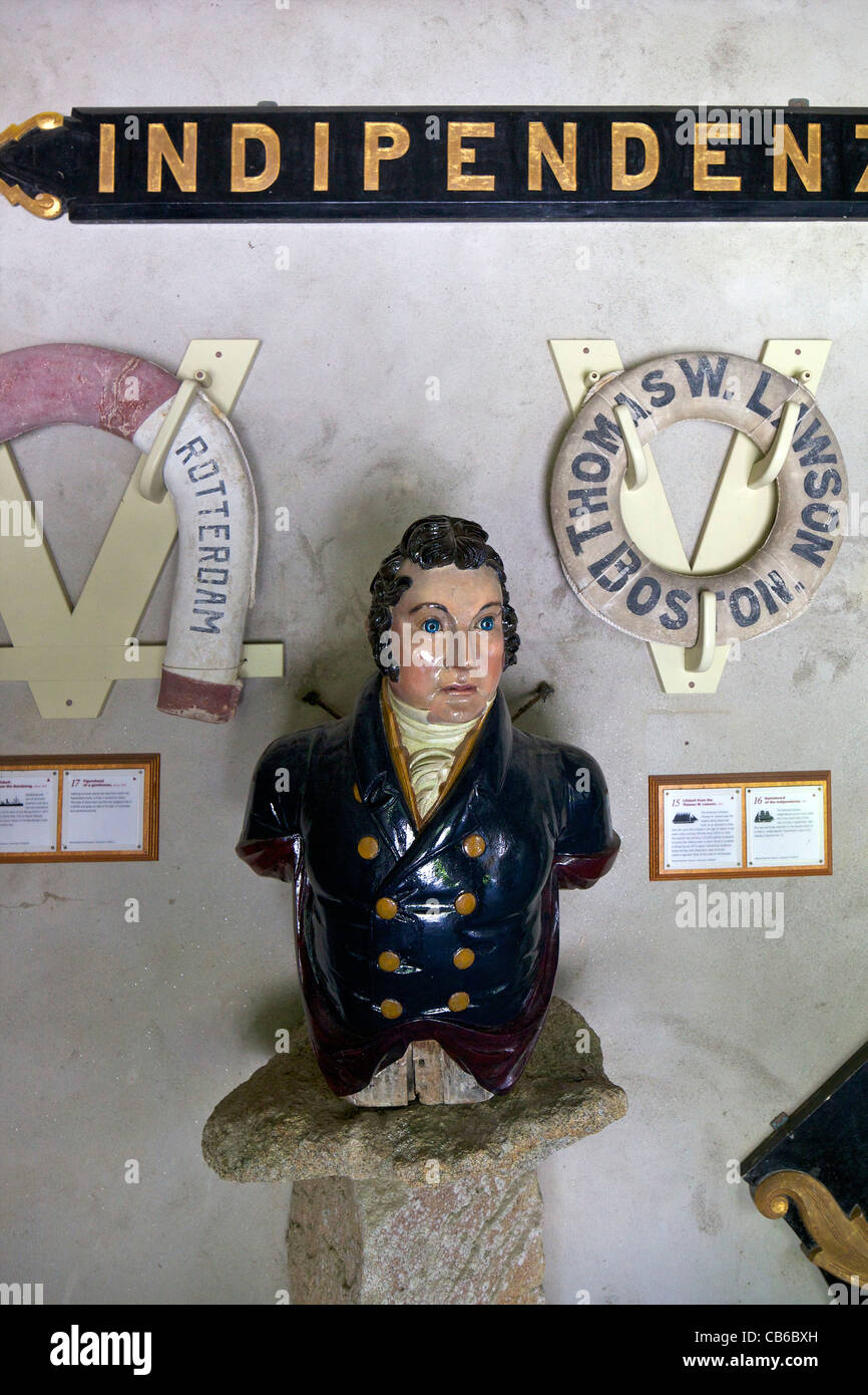Aushängeschild eines Gentleman, Schiffe Galionsfigur Sammlung, Valhalla, Klostergarten, Insel Tresco, Isles of Scilly, Cornwall, Stockfoto