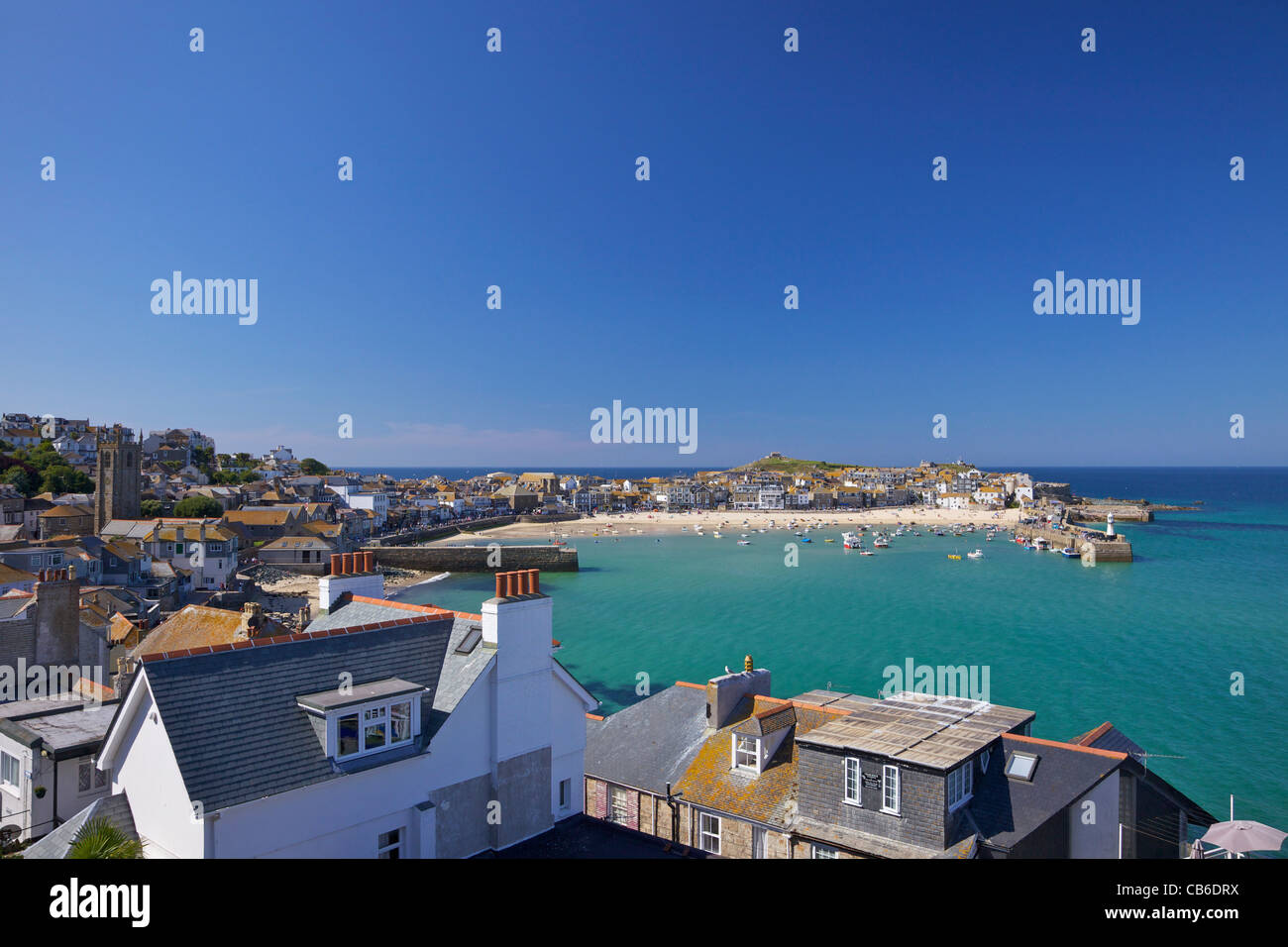Alten Hafen im Sommersonnenschein, St Ives, West Penwith, Cornwall, Südwestengland, UK, Deutschland, GB, Großbritannien, Stockfoto