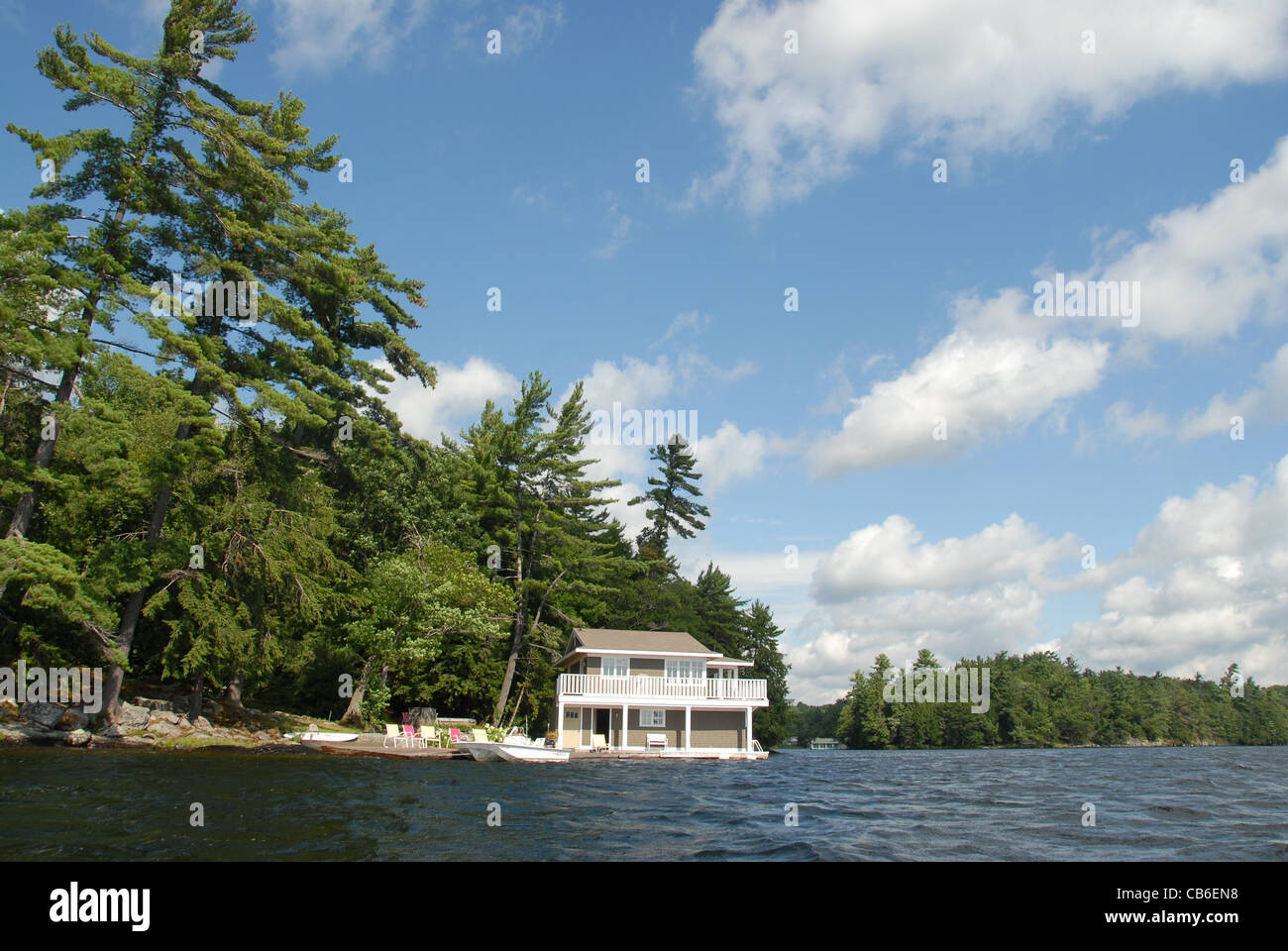 Ferienhaus in der Nähe von Minett in Muskoka am Ufer des See Rosseau Stockfoto