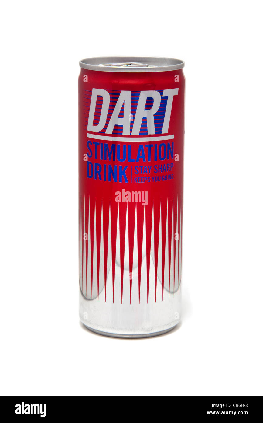 Dart-Energy-Drink isoliert auf einem weißen Studio-Hintergrund. Stockfoto