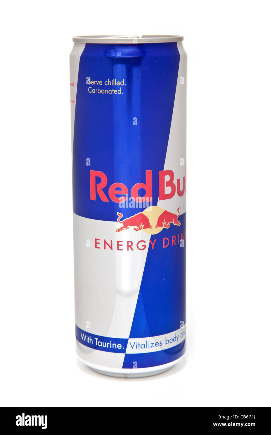 Dose Red Bull Energy drink isoliert auf einem weißen Studio-Hintergrund. Stockfoto