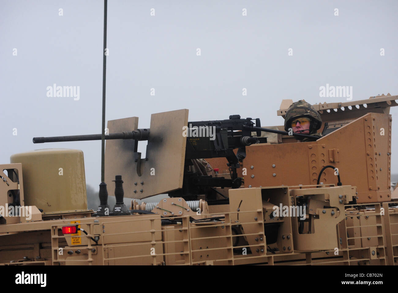 Mastiff ist ein schwer gepanzerte, 6 x 6-Rad-Antrieb Patrouillenfahrzeug der acht Personen, plus zwei Besatzungsmitgliedern trägt. Es ist derzeit auf i Stockfoto