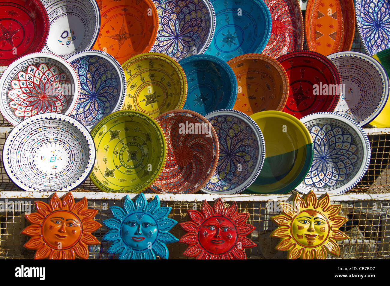 Keramik zum Verkauf in Houmt Souk, Djerba, Tunesien Stockfoto