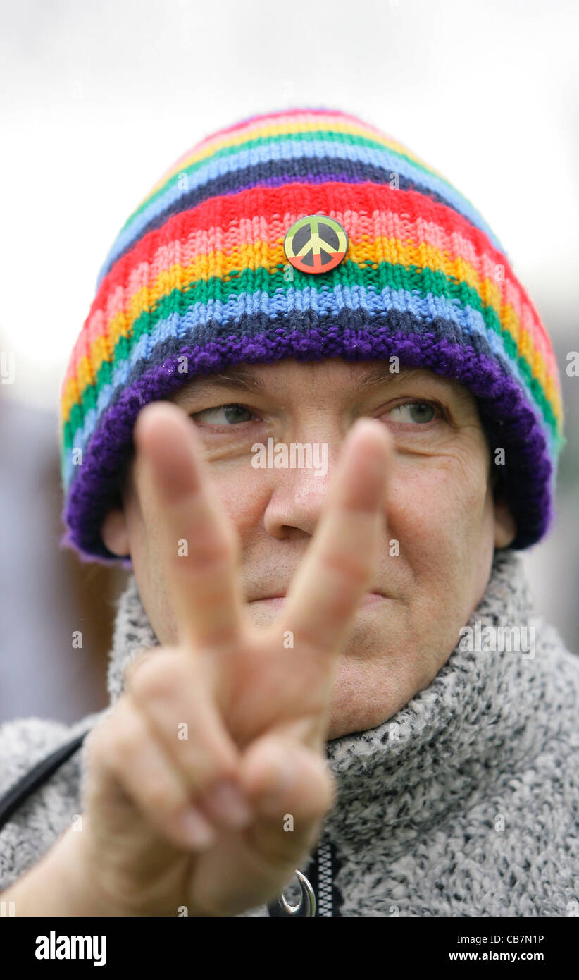 Anti-Krieg Demonstranten und Friedens-Aktivistin.  Bild von James Boardman. Stockfoto