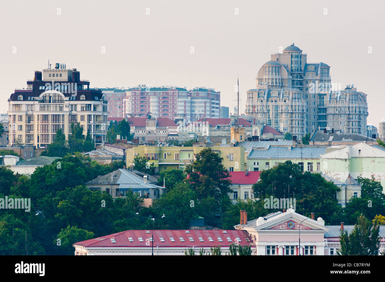 Odessa-Skyline aus dem Meer gesehen. Ukraine. Stockfoto
