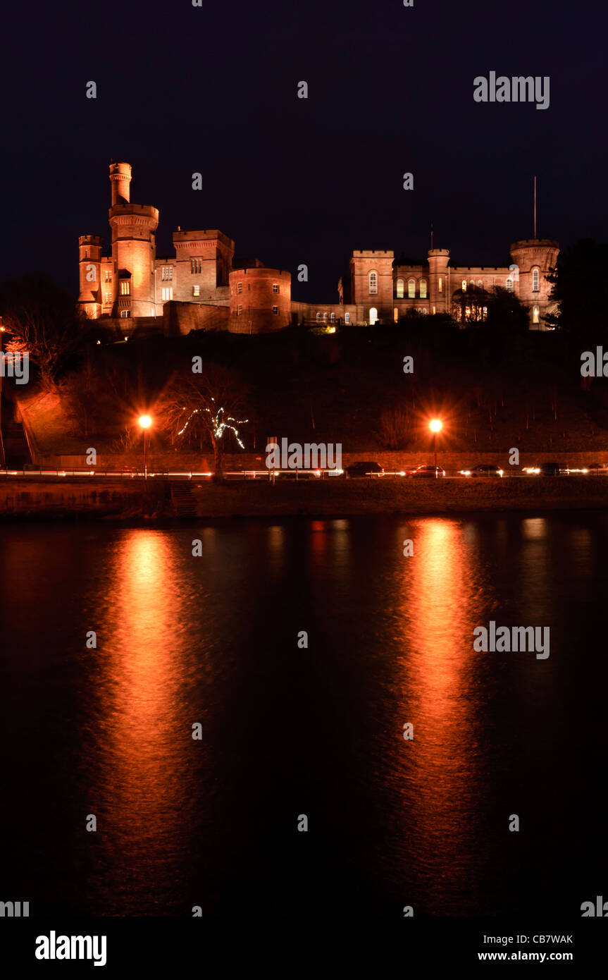 Stadt Inverness Castle aus dem Westen, über den Fluss Ness. Stockfoto