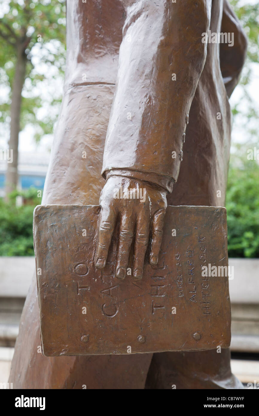 Nahaufnahme einer Statue des Schauspielers Cary Grant in Bristol, England. Stockfoto