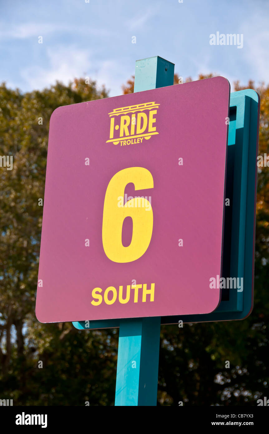 I-Ride Trolley bus Stop-Schild, International Drive Resort Area, Orlando, Florida Stockfoto