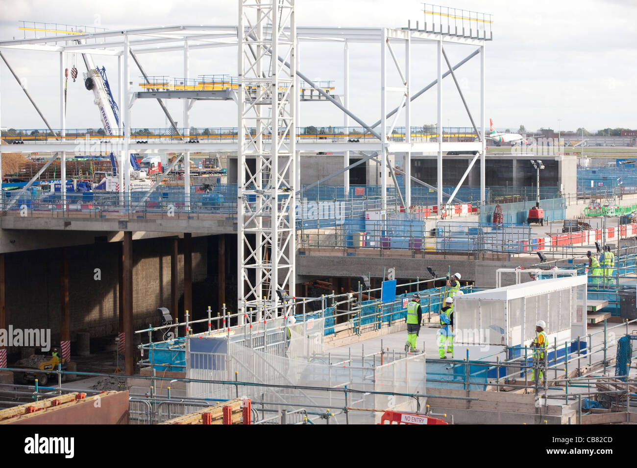 Heathrow Terminal 2 Star Alliance Terminal Neuentwicklung UK. Stockfoto