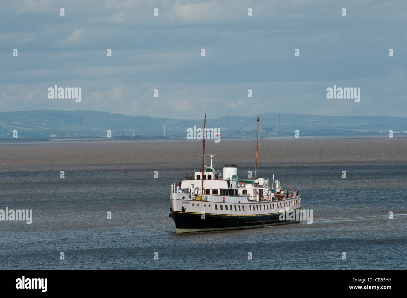 MV Balmoral kommen in Penarth auf den Bristolkanal in South Wales UK Stockfoto