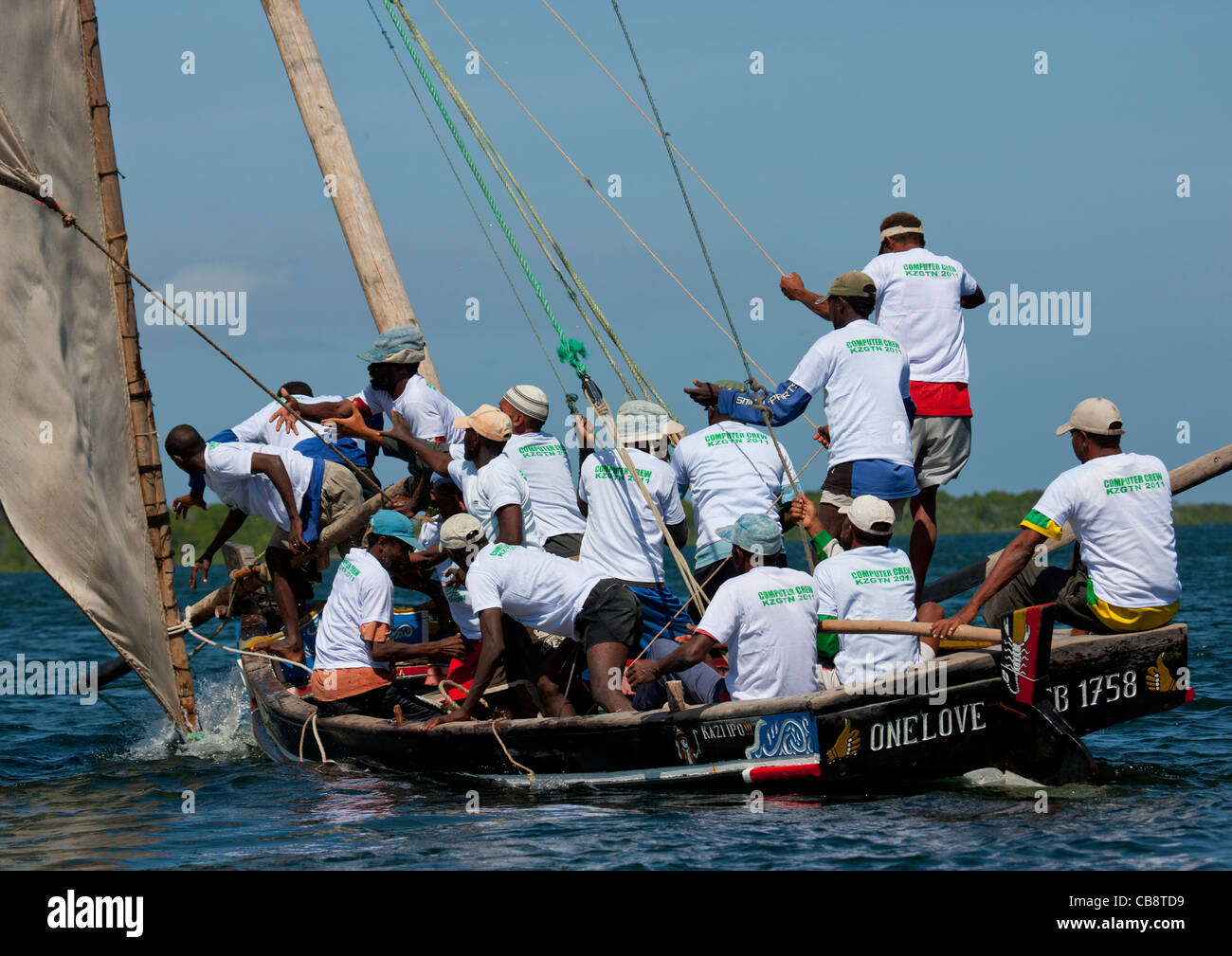 Dhow Rennen beim Maulidi Festival in Lamu, Kenia Stockfoto