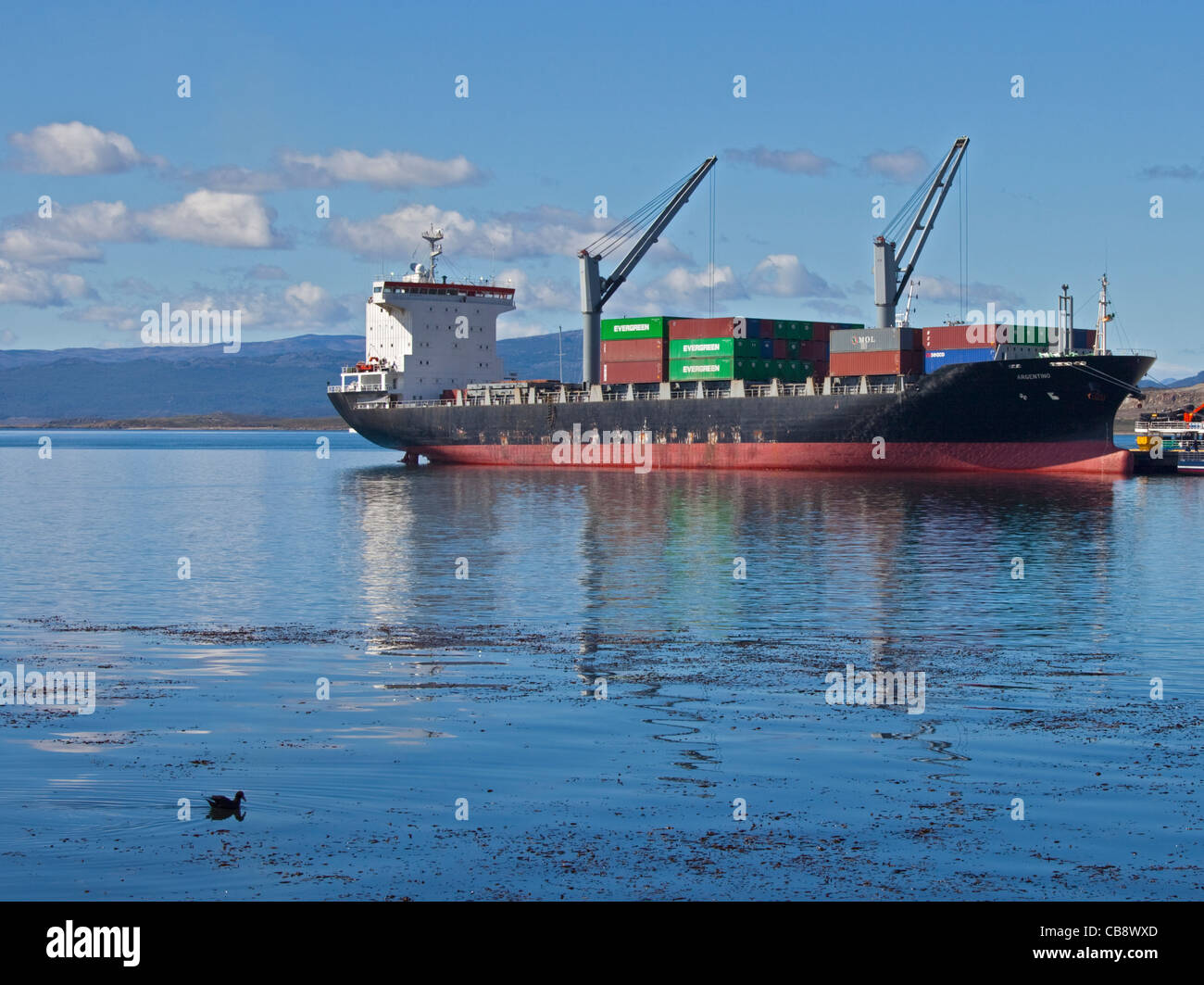 Cargo Schiff Argentino festgemacht an der Handelshafen in Ushuaia, Feuerland, Argentinien Stockfoto