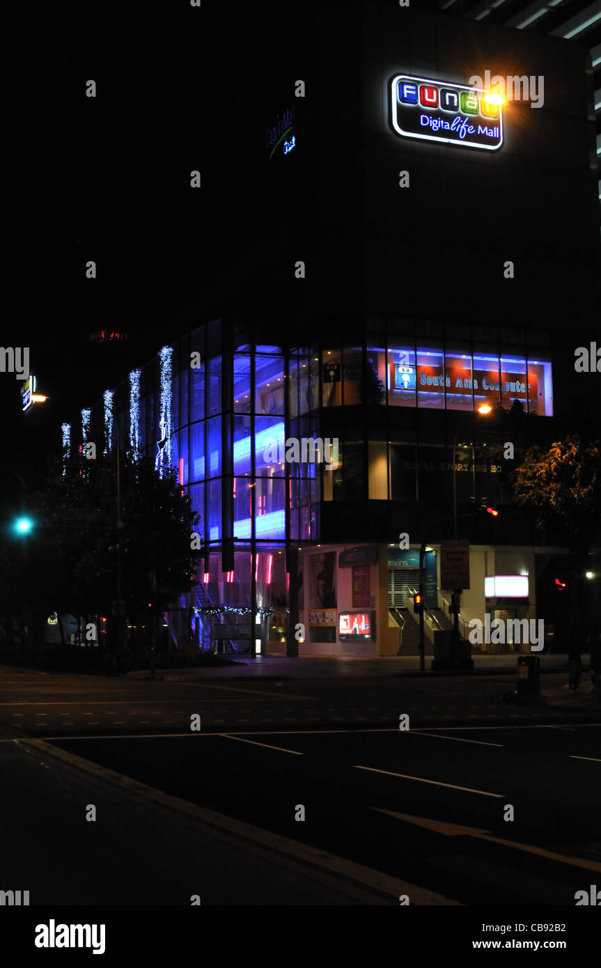 Funan IT-Mall auf North Bridge Road, Singapur. Stockfoto
