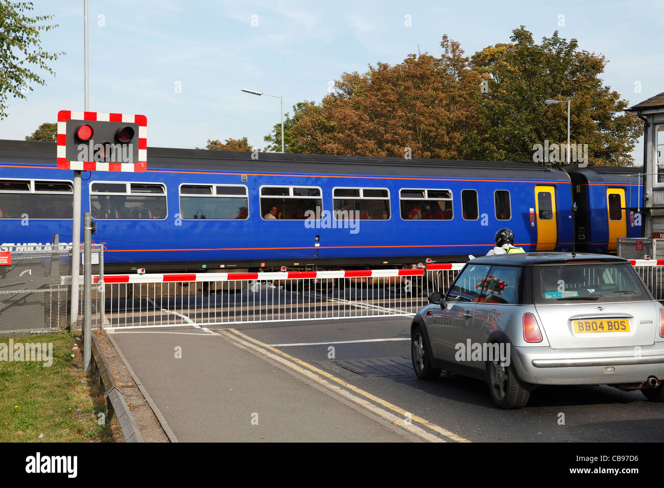 Ein Bahnübergang in Nottinghamshire, England, Vereinigtes Königreich Stockfoto