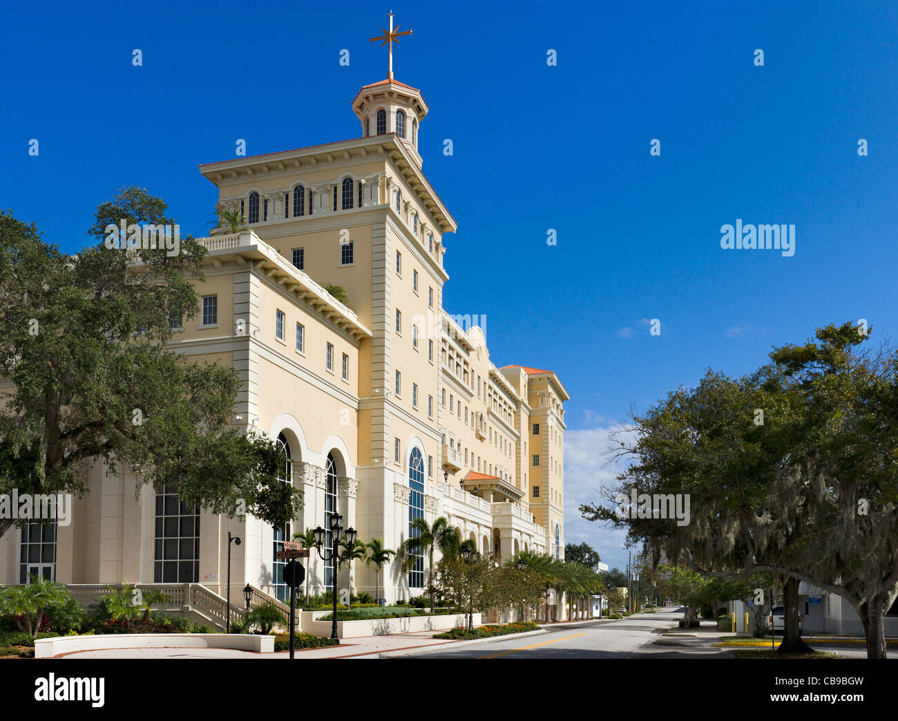 Die neue "Super Power Building" in der Innenstadt von Clearwater, spirituelle Hauptquartier und Mekka der Scientology-Kirche, Florida, USA Stockfoto