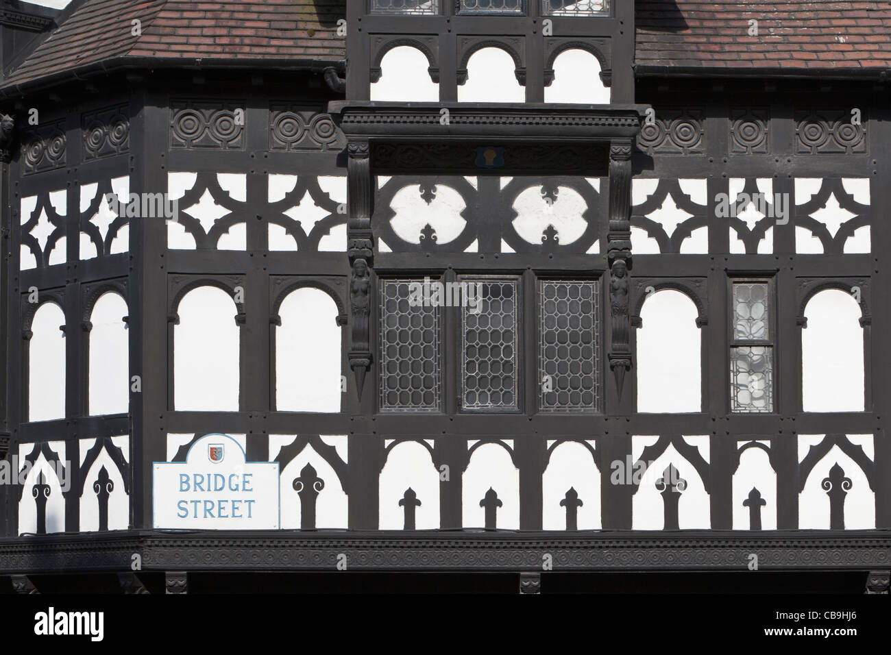 Ein schwarz-weiß tudor Haus auf Bridge Street, Chester, England Stockfoto