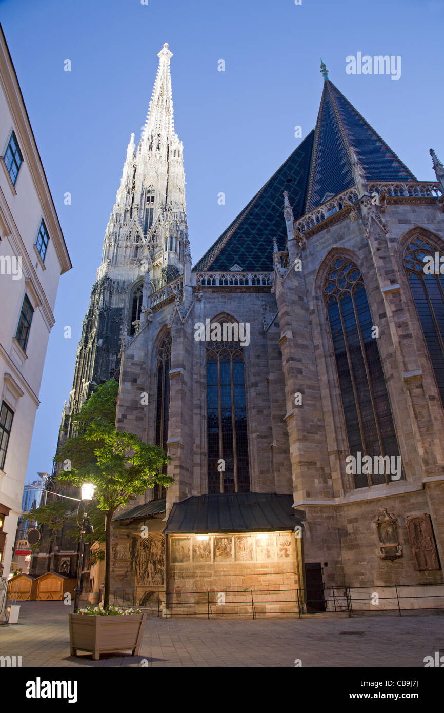 Wien - Stephansdom von Osten Stockfoto