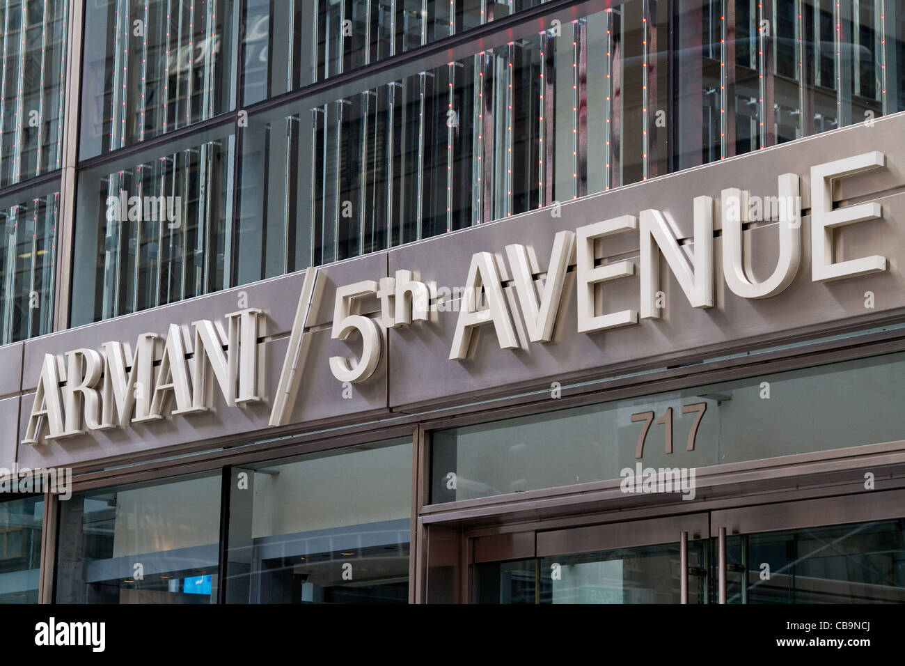 Armani-Ladenzeile in New York. Stockfoto