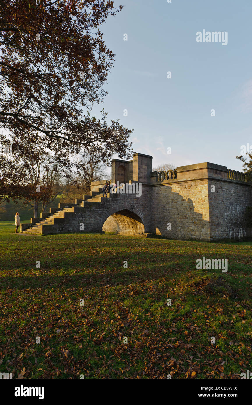 Queen Mary es Bower, Chatsworth Anwesen Stockfoto