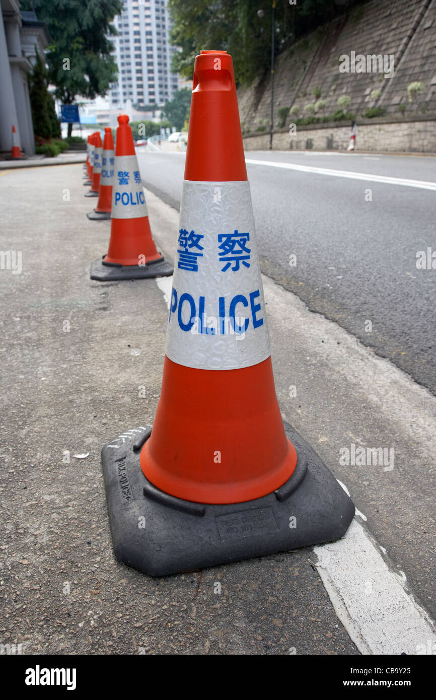 Hong Kong Polizei Verkehr Kegel Absperrung ein Teil einer Straße Sonderverwaltungsregion Hongkong china Stockfoto