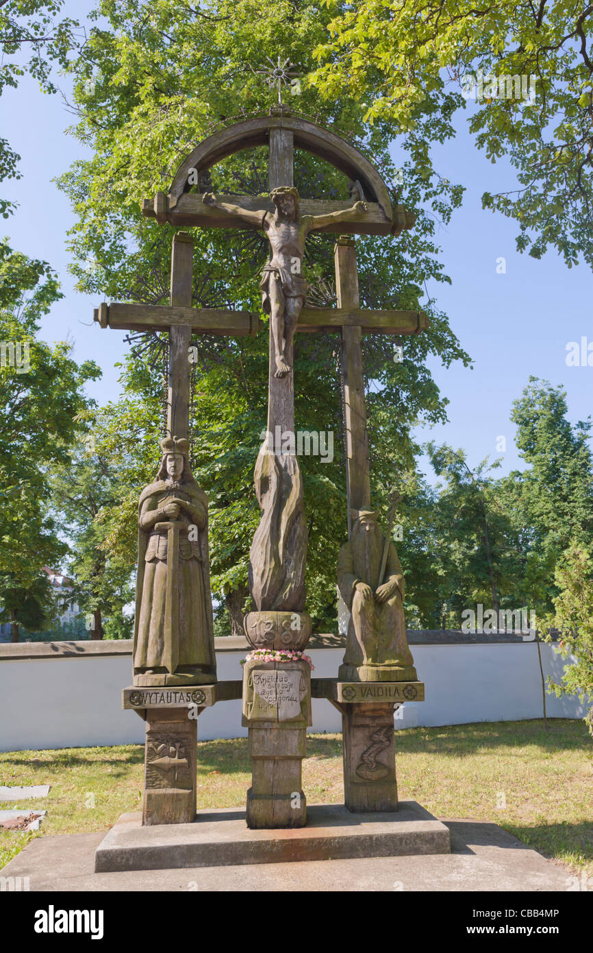 Holzskulpturen, Siauliai Kathedrale Ss Apostel Petrus und Paulus, Siauliai, Litauen Stockfoto