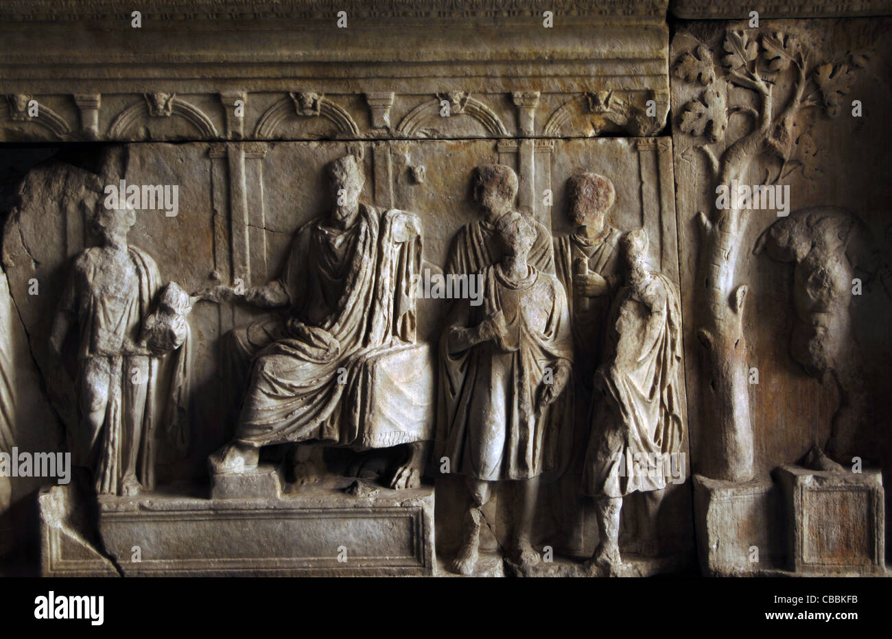 Plutei des Trajan. Stein-Balustraden von Kaiser Trajan errichtet. 103 N. CHR. Trajan grenadischer, Rom zu verteilen. Italien. Stockfoto