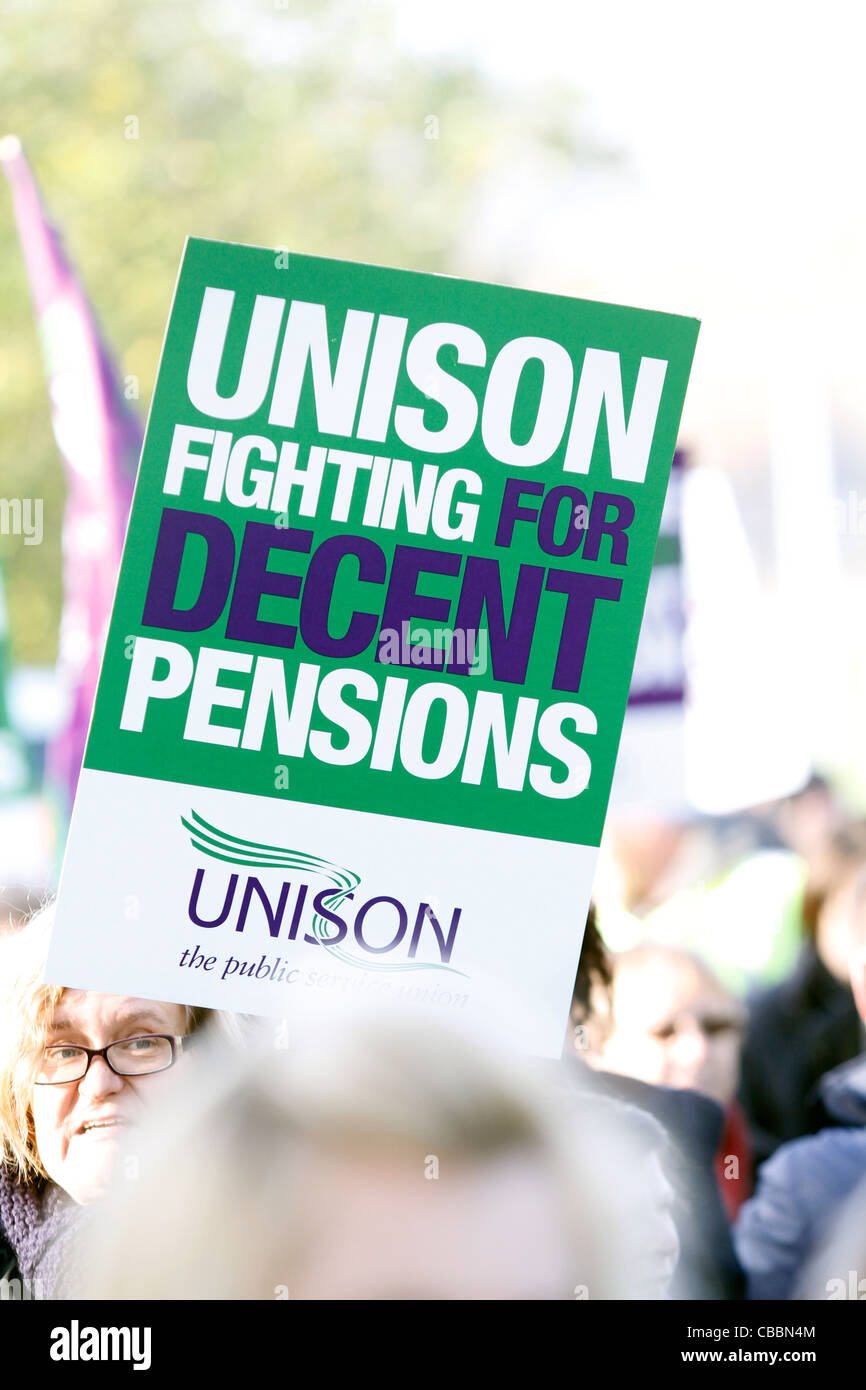 Der Marsch aus dem Spielgelände an der Albert Hall unisono - Pension Gerechtigkeit Day of Action - Nottingham Stockfoto