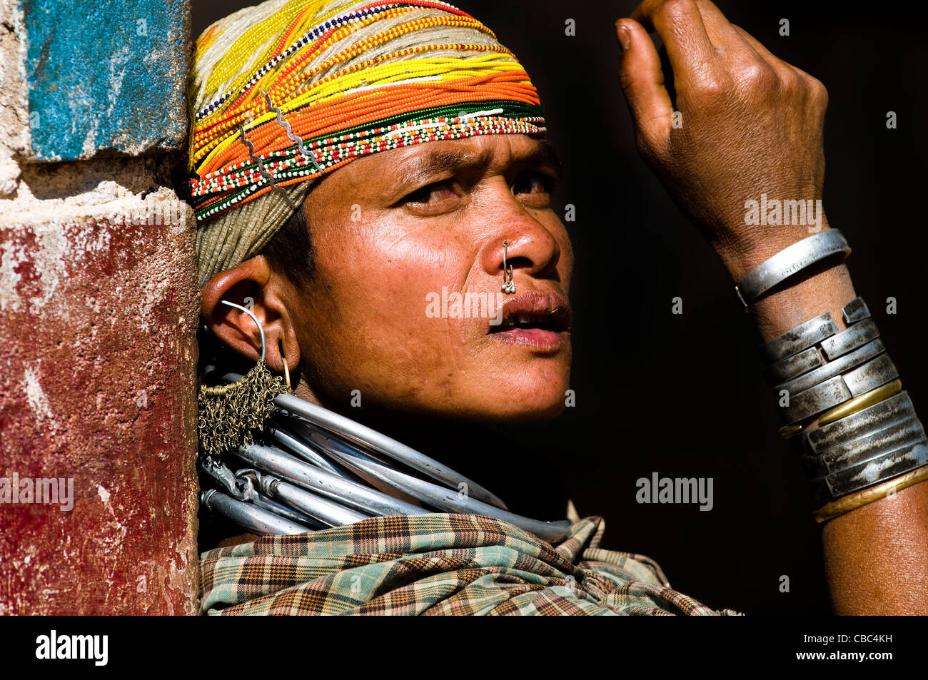 Eine bunte Bonda-Indianerin. Stockfoto